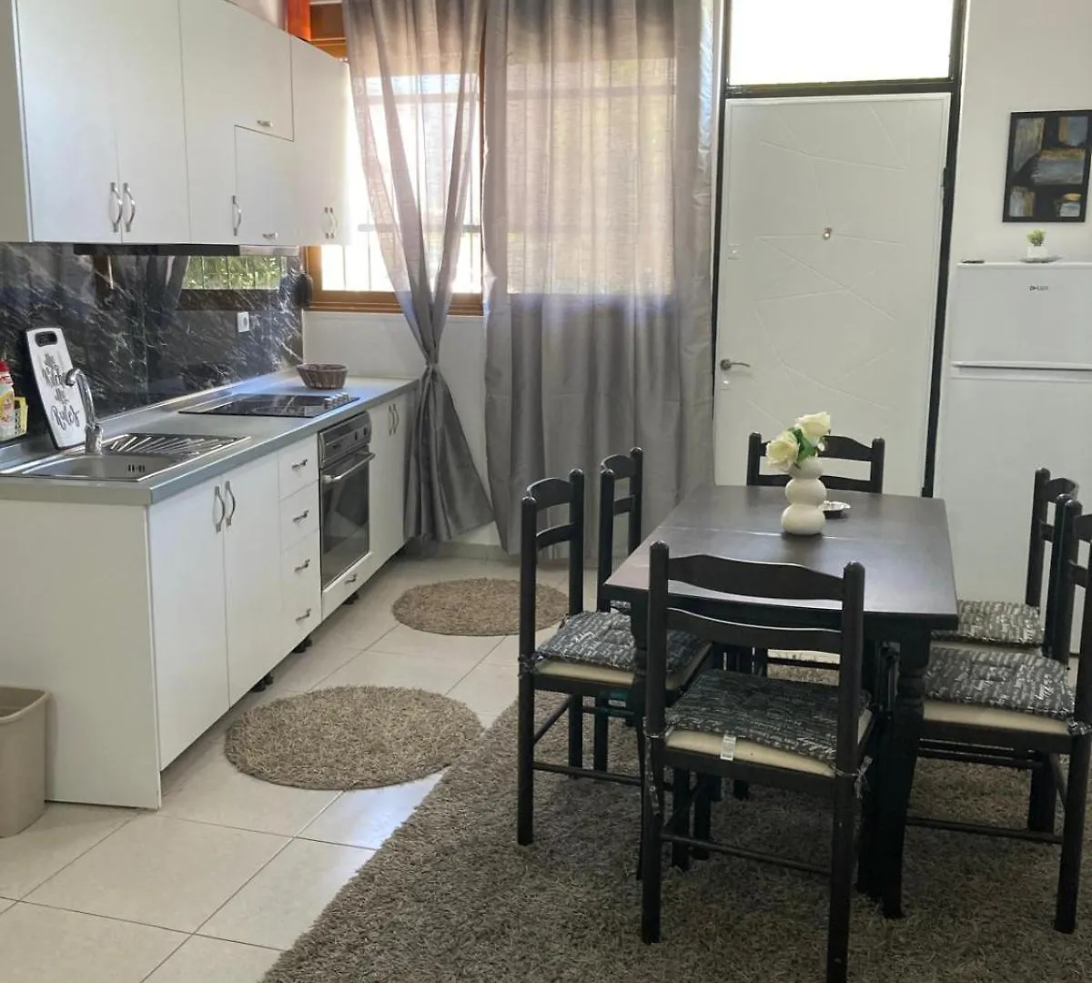 Teina Apartament Vlore 0*,  Albania